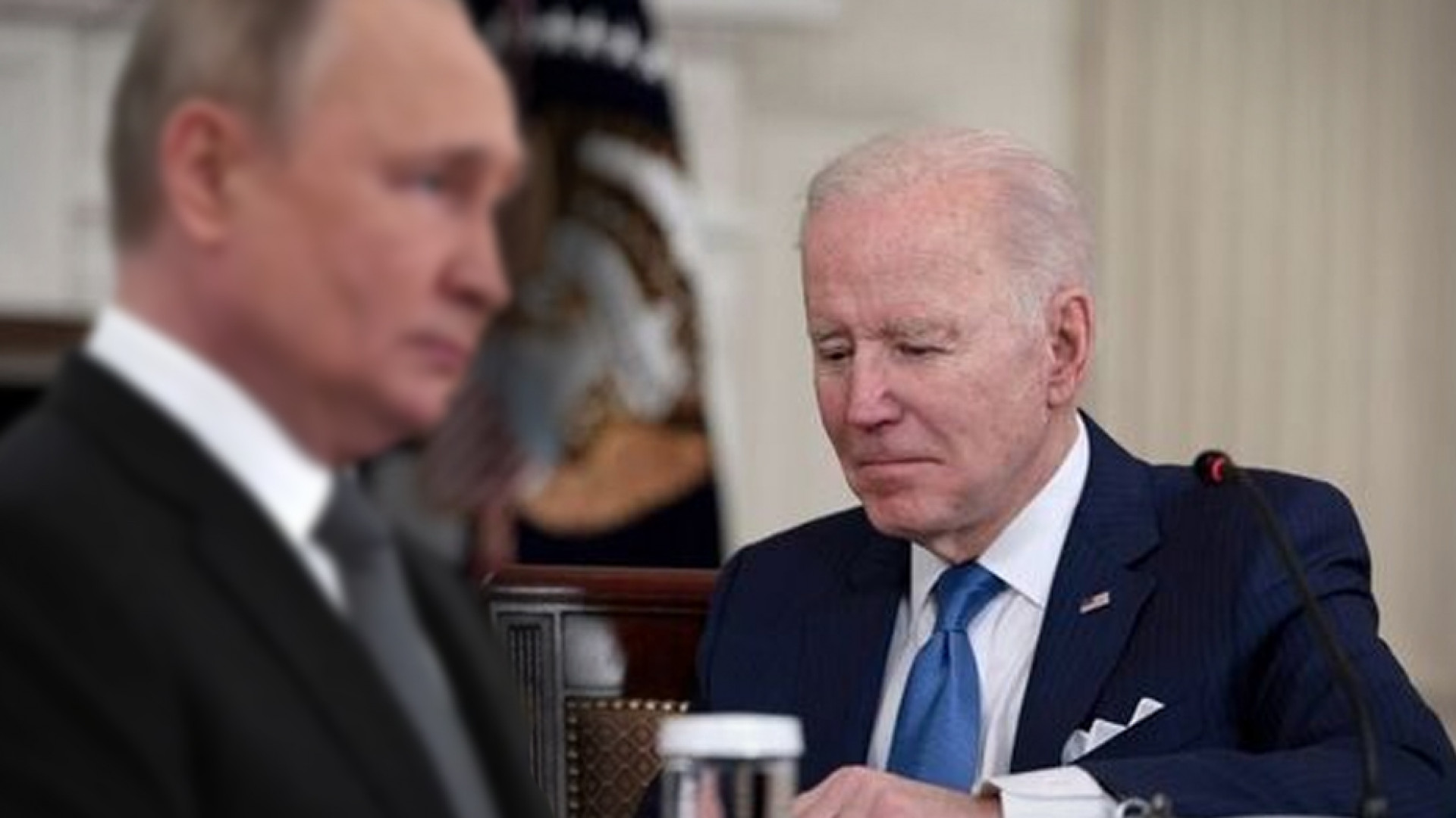 El conflicto en Ucrania, más allá del discurso de los medios: Más problemas para un Biden en apuros