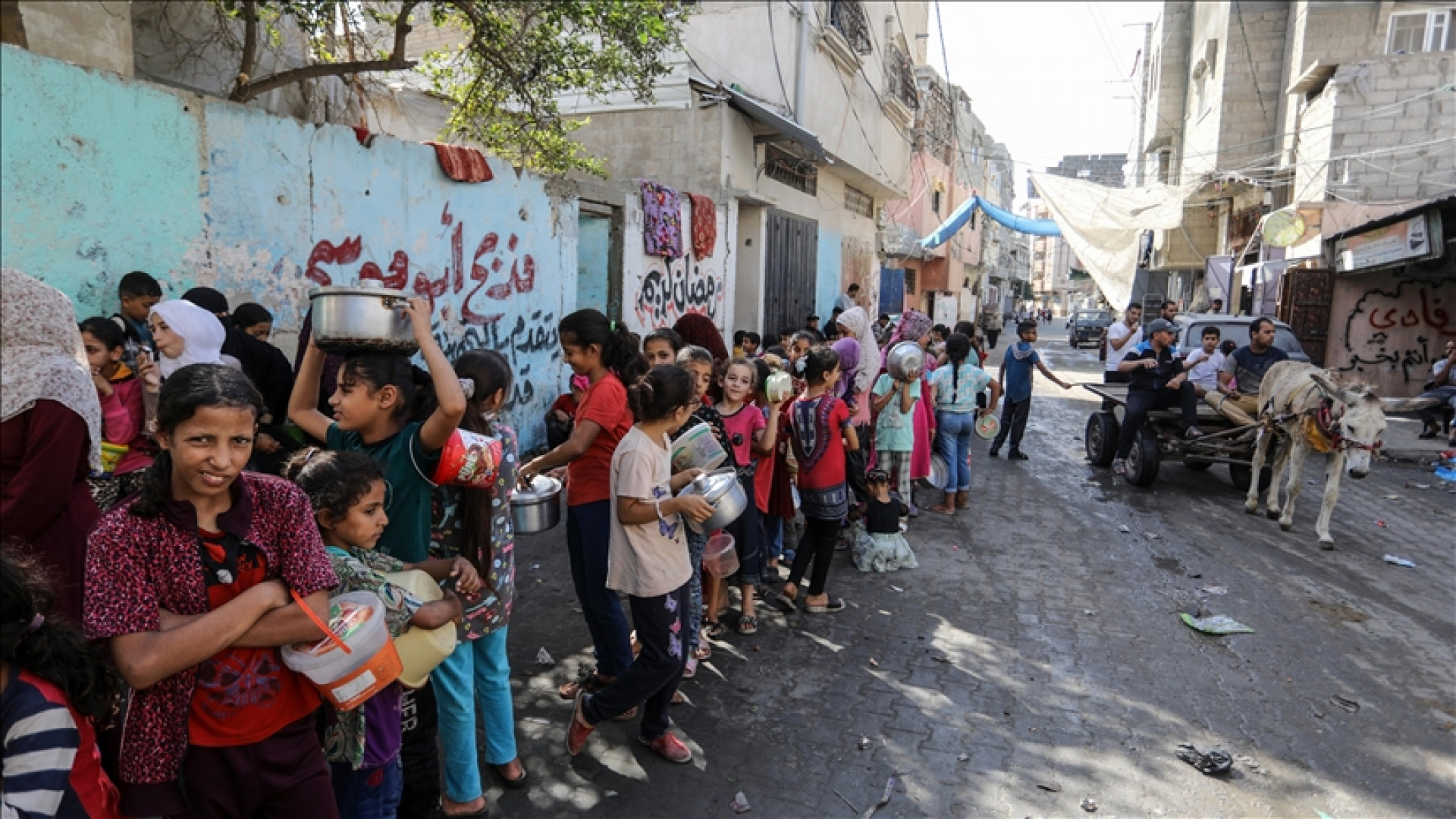 Burla a la Corte Internacional: Denuncian que el régimen israelí sigue bloqueando ayuda a Gaza